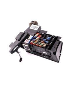 جعبه فیوز داخل کابین بنز b200 اتاق w245