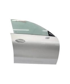 درب جلو راست سمت شاگرد بنز CLA45 اتاق C117