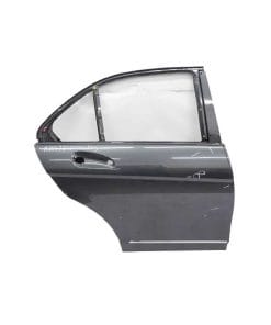 درب عقب راست سمت شاگرد بنز c180 اتاق w204