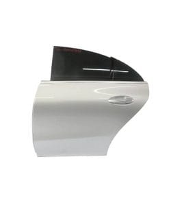 درب عقب چپ سمت راننده بنز cla45 اتاق c117